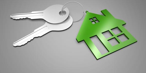 A clip art photo of a house and set of keys. Courtesy of Pixabay. 
